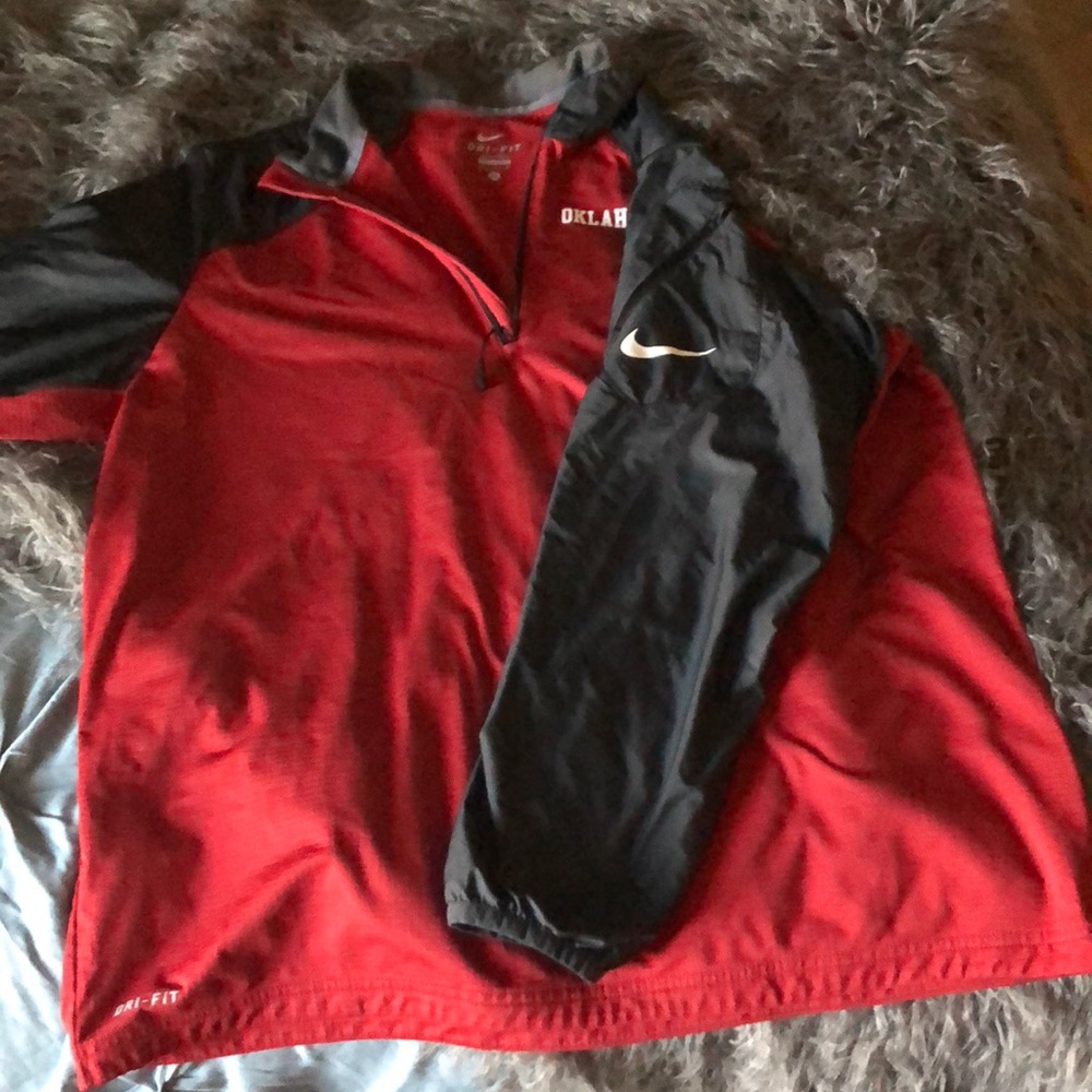 XL Oklahoma Sooners Nike Pull Over